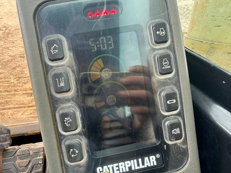 caterpillar-345bl-image-90