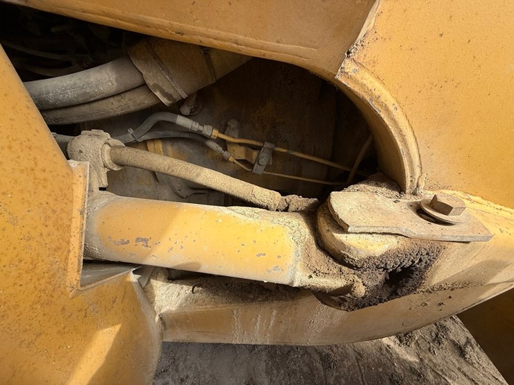 caterpillar-950f-image-78