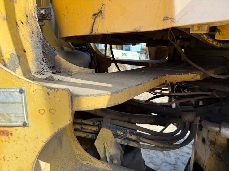 caterpillar-950f-image-29