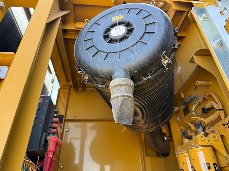 caterpillar-336fl-image-61