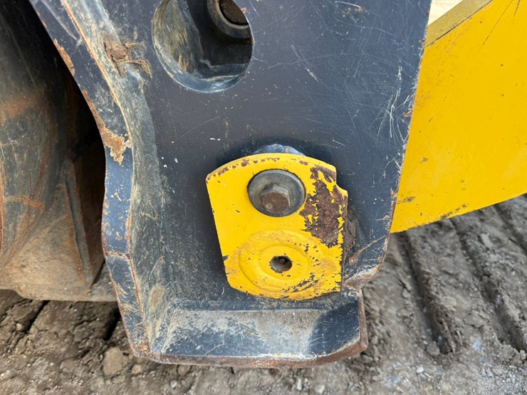 komatsu-wa380-image-25