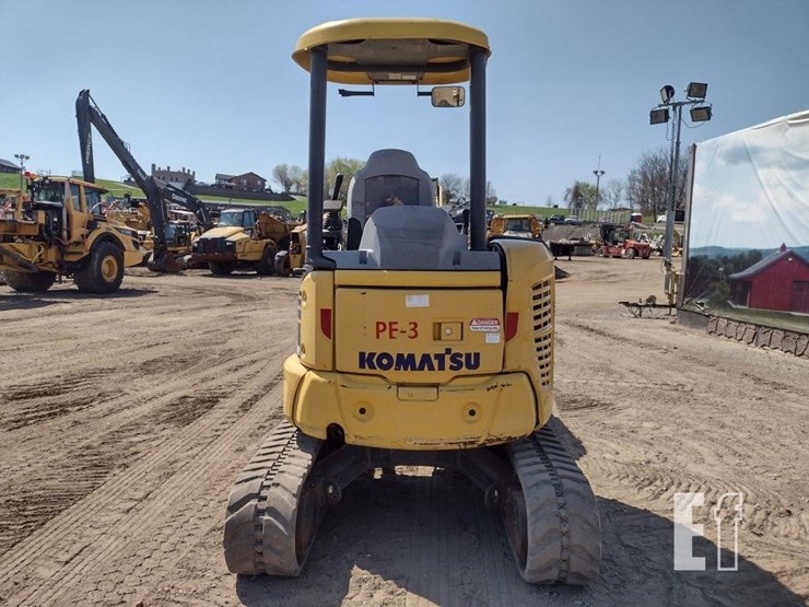 2020-komatsu-pc30mr-5-image-4