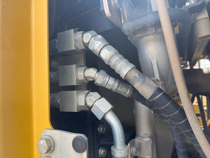 komatsu-wa380-image-79