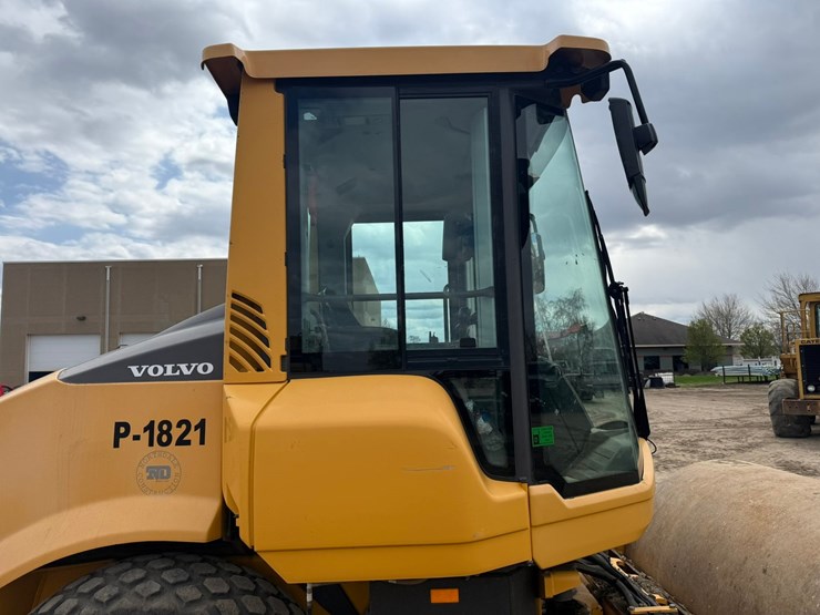volvo-sd75b-image-26