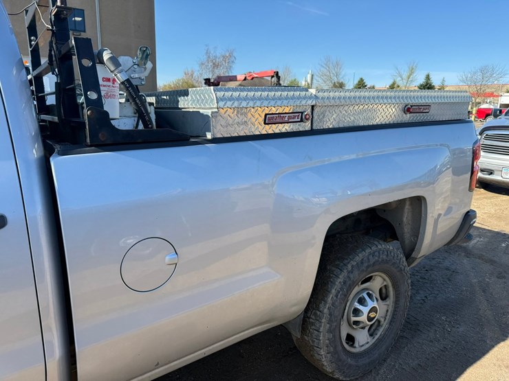 2015-chevrolet-2500-image-9