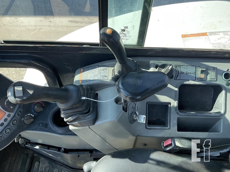 2018-bobcat-e50-image-14