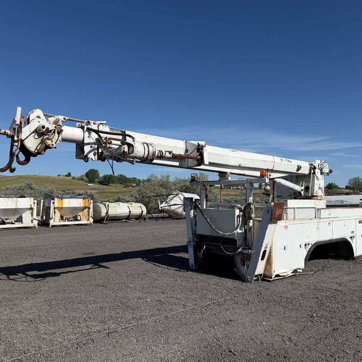 Altec D3060T Digger Derrick Truck Bed - Eltopia, WA