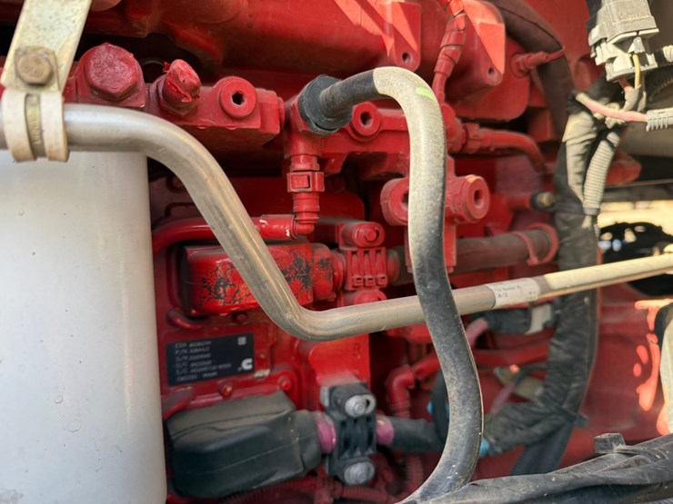 2021-kenworth-t880-image-20