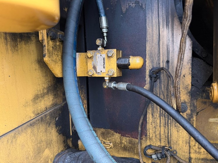 caterpillar-345bl-image-60