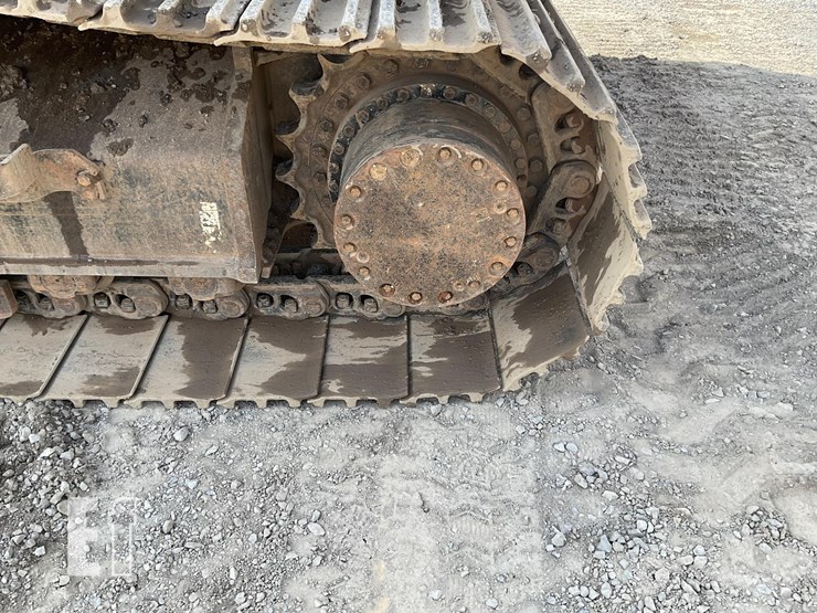 2019-hitachi-zx300-lc-6-image-9