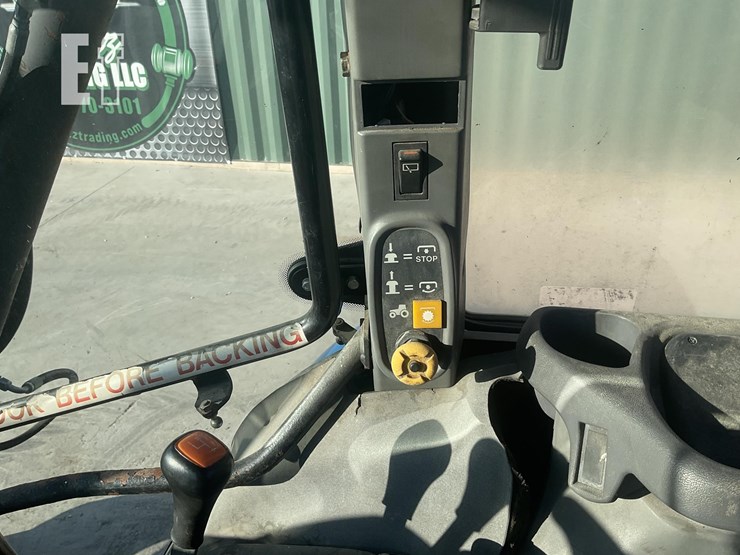 2000-new-holland-ts110-image-12