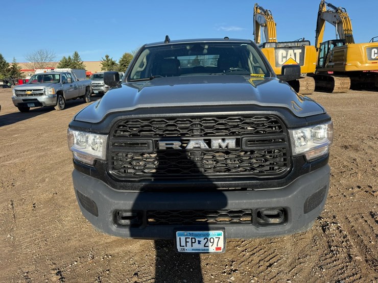 2021-dodge-2500-image-8