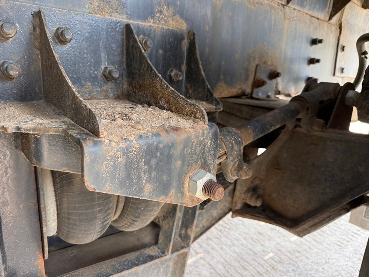 #6443-•-2003-sterling-boom/crane-truck-image-90