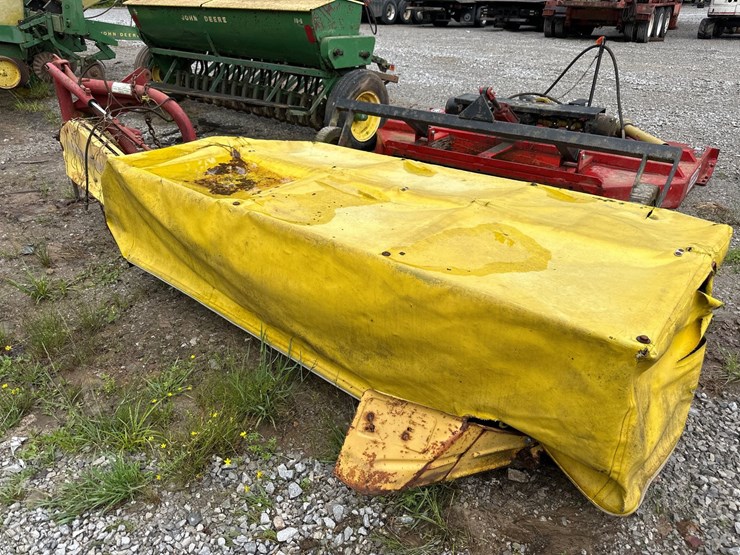 new-holland-462-image-3