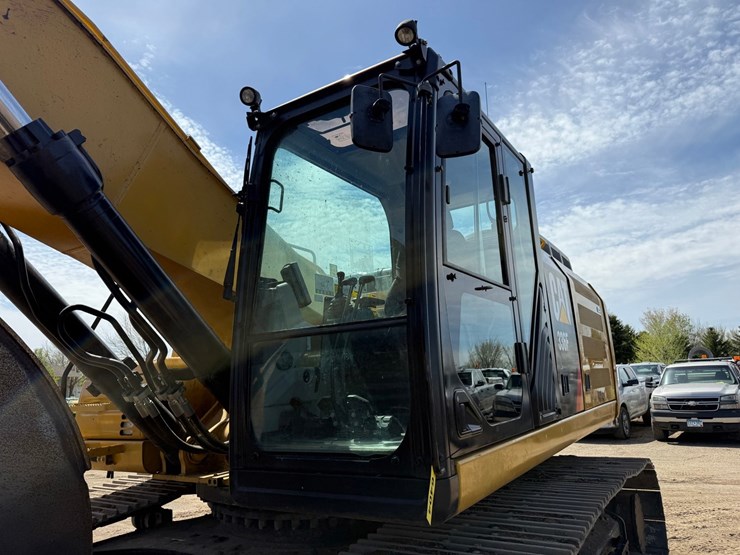 caterpillar-336fl-image-85
