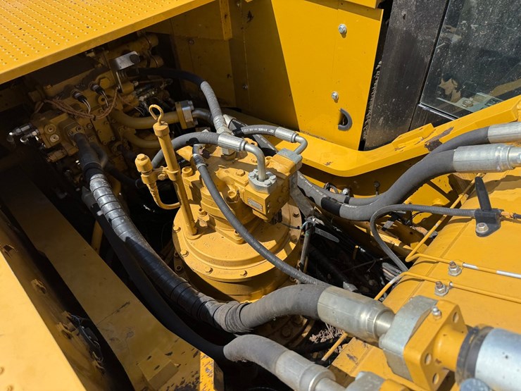 caterpillar-336fl-image-66