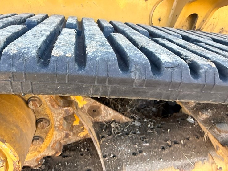 caterpillar-255-image-69