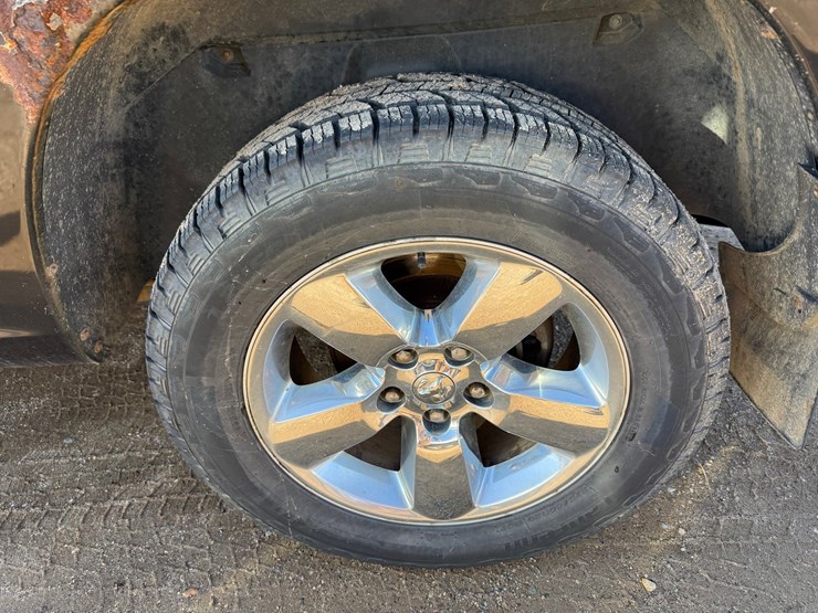 2016-dodge-1500-image-49