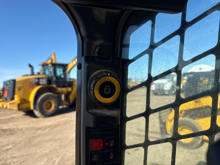 caterpillar-255-image-43