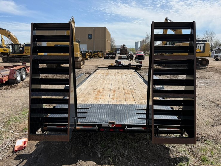 #6406-•-2023-trailerman-22'-equipment-trailer-image-4