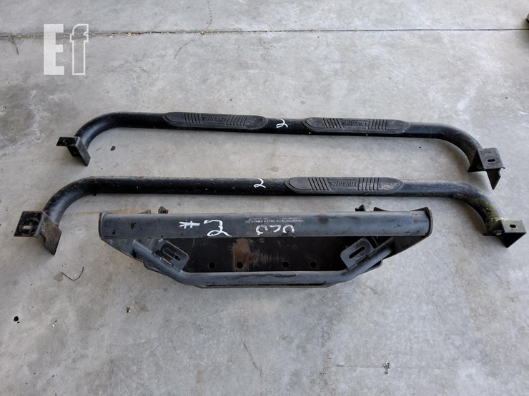 truck-steps/bumper-image-1