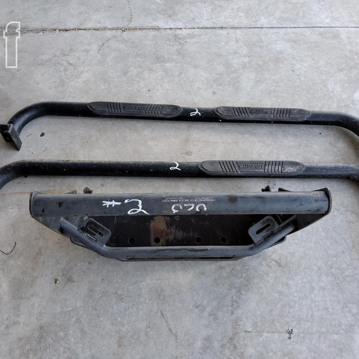 TRUCK STEPS/BUMPER