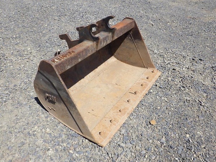 john-deere-60d-image-2
