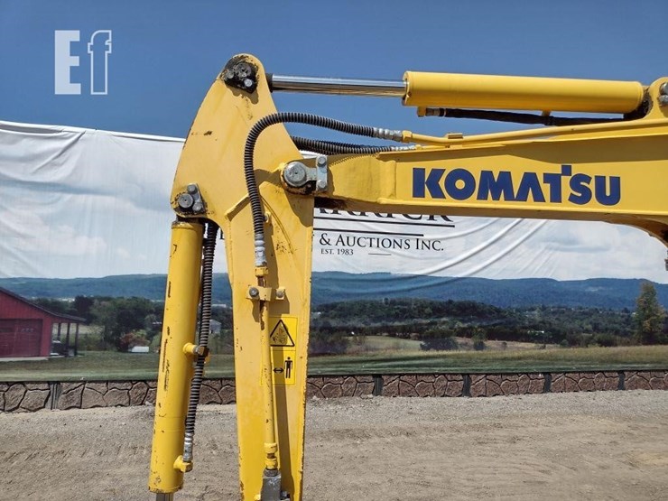 2020-komatsu-pc30mr-5-image-24