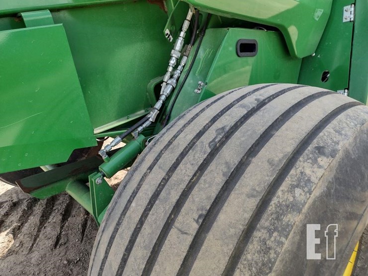 john-deere-450m-image-23