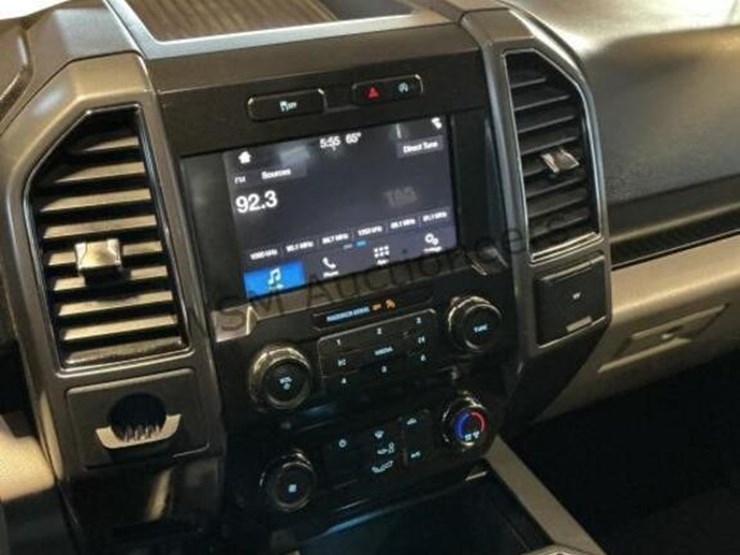 2019-ford-f150-image-19