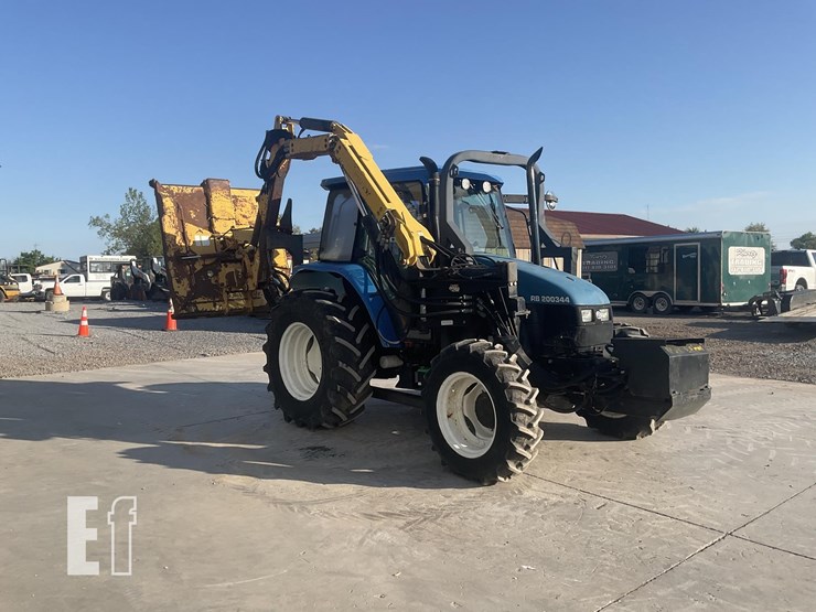 2000-new-holland-ts110-image-6