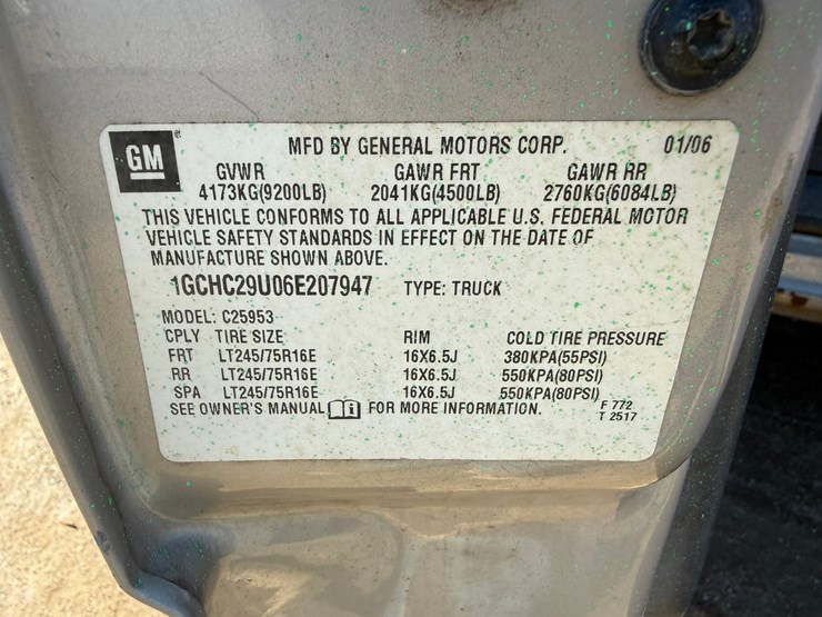 2006-chevrolet-2500-image-54