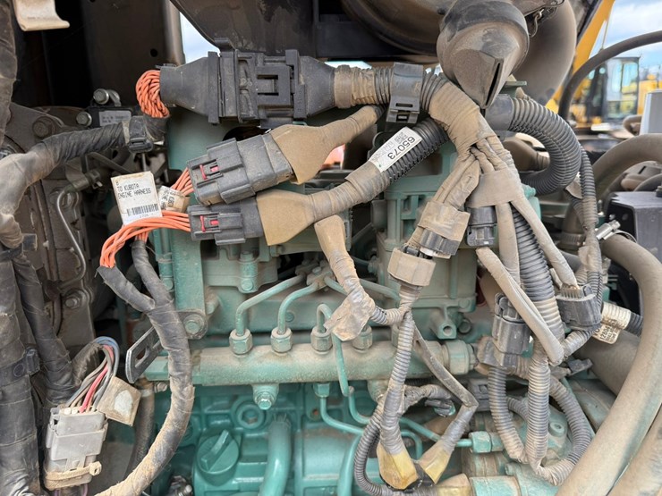 volvo-sd75b-image-35