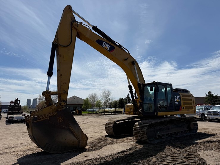 caterpillar-336fl-image-1