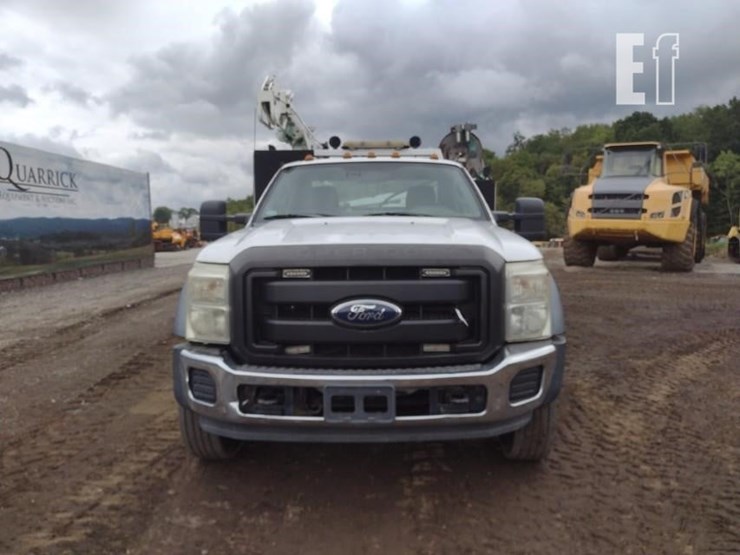 2012-ford-f550-image-2