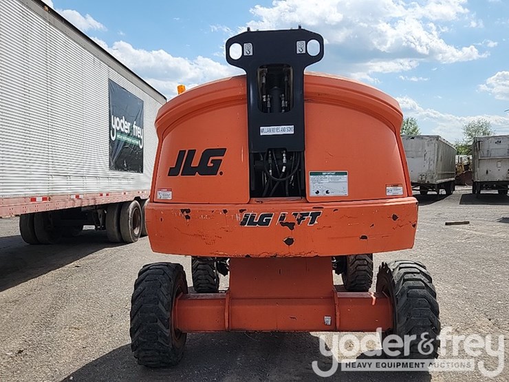 2016-jlg-400s-image-20