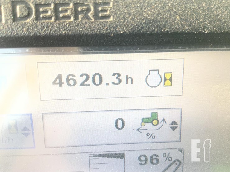 2013-john-deere-8310r-image-16