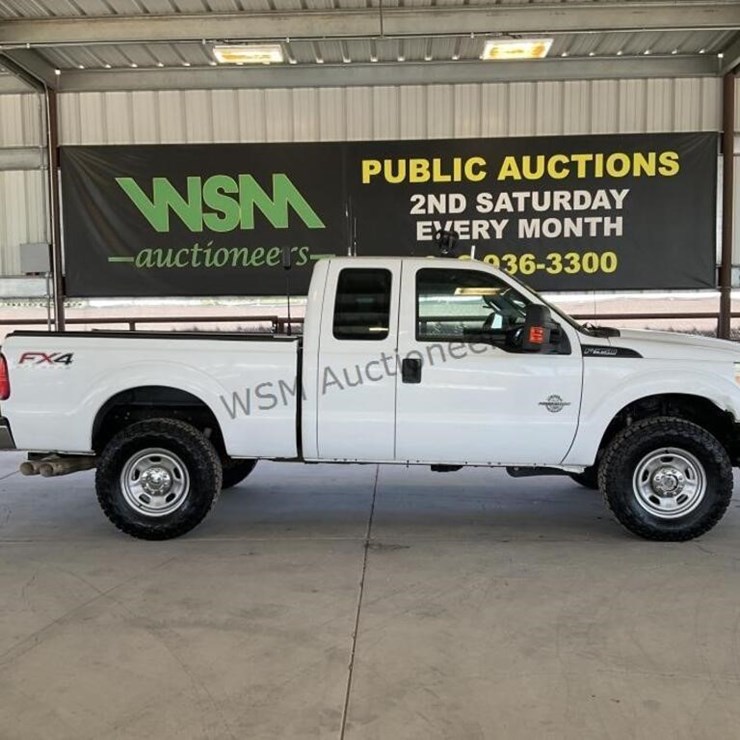 2015 FORD F350