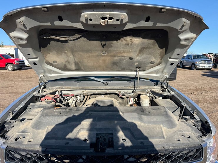 2014-chevrolet-2500-image-12