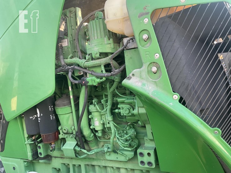 2013-john-deere-8310r-image-19