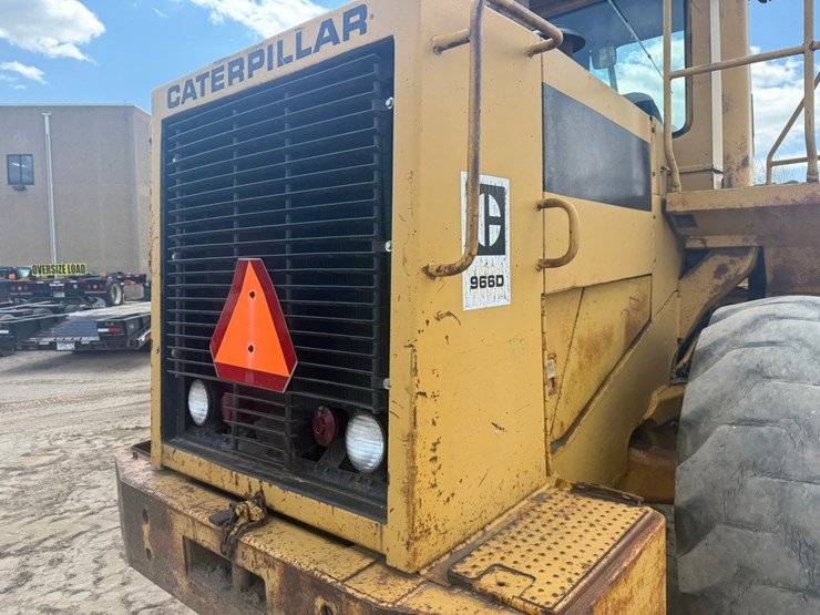 caterpillar-966d-image-45