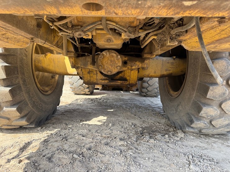 caterpillar-950f-image-79