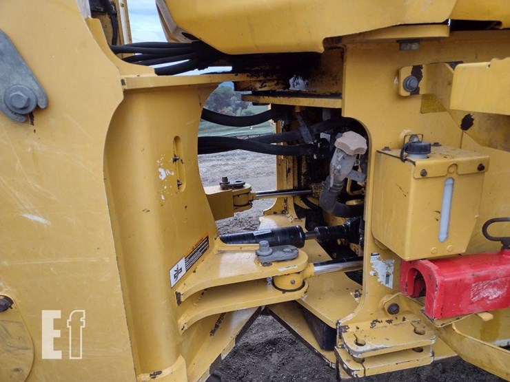 2019-deere-544l-image-19