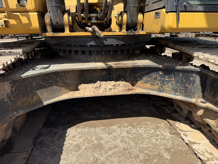 caterpillar-336-image-27