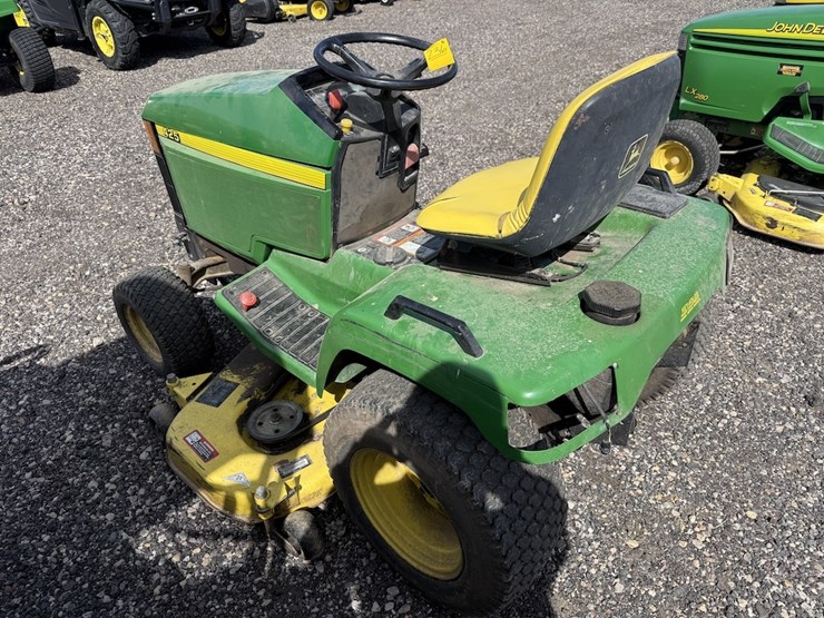 john-deere-425-image-4