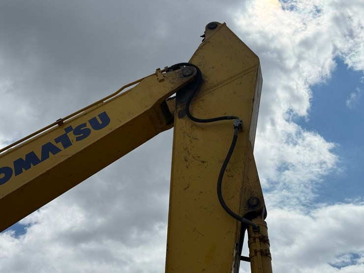 komatsu-pc490-lc-11-image-16