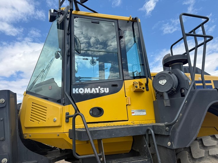 komatsu-wa380-image-47