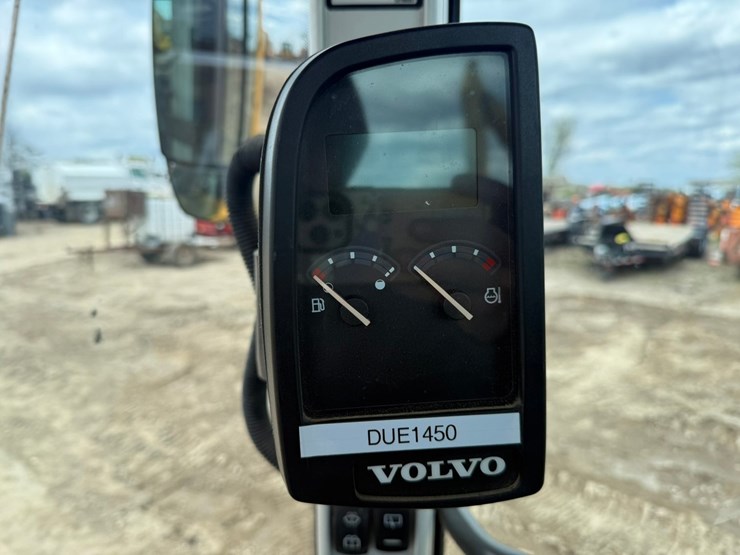 volvo-sd75b-image-57