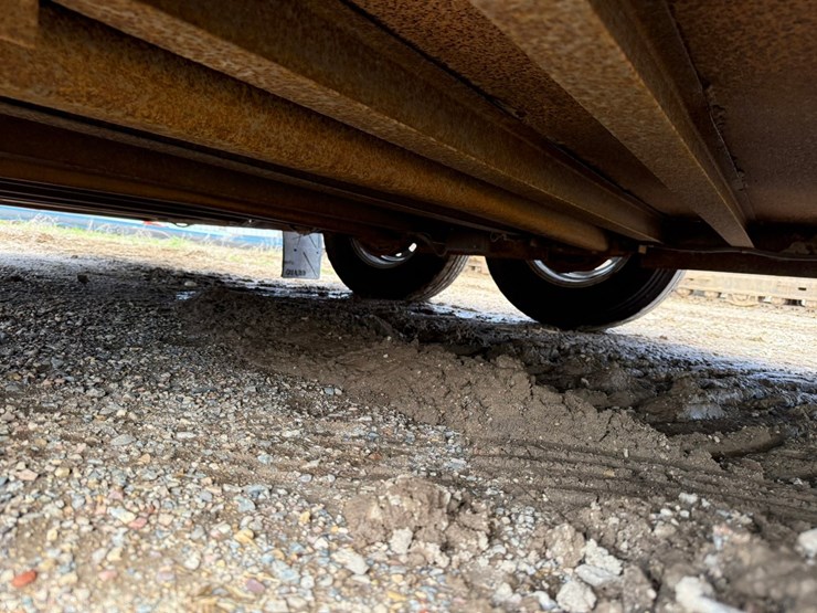#6407-•-18'-equipment-trailer-image-21