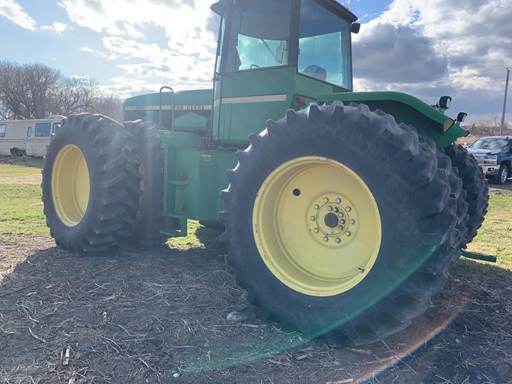 1983-john-deere-8650-image-7